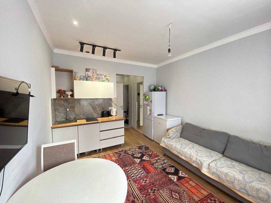 продается 1 комнатная квартира студия новый правый берег по Калдаякова