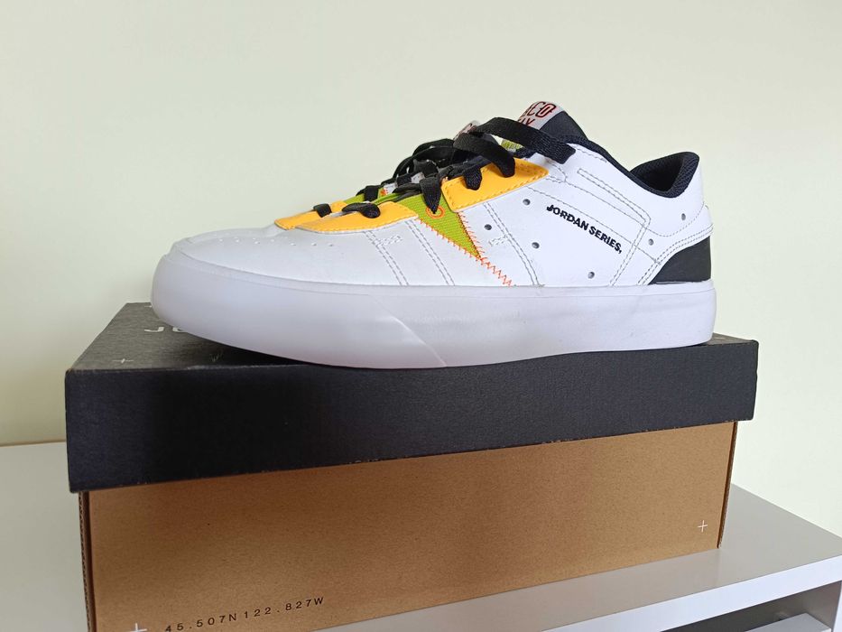 Оригинални маратонки  JORDAN TATUM PE