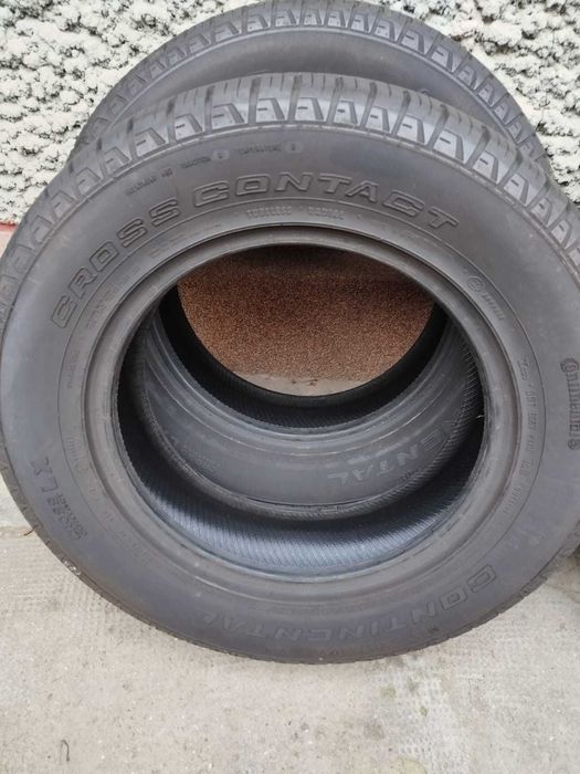 215 65 16 Continental M+S- Ca Noi