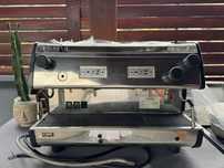 Vand espressor profesional La Pavoni