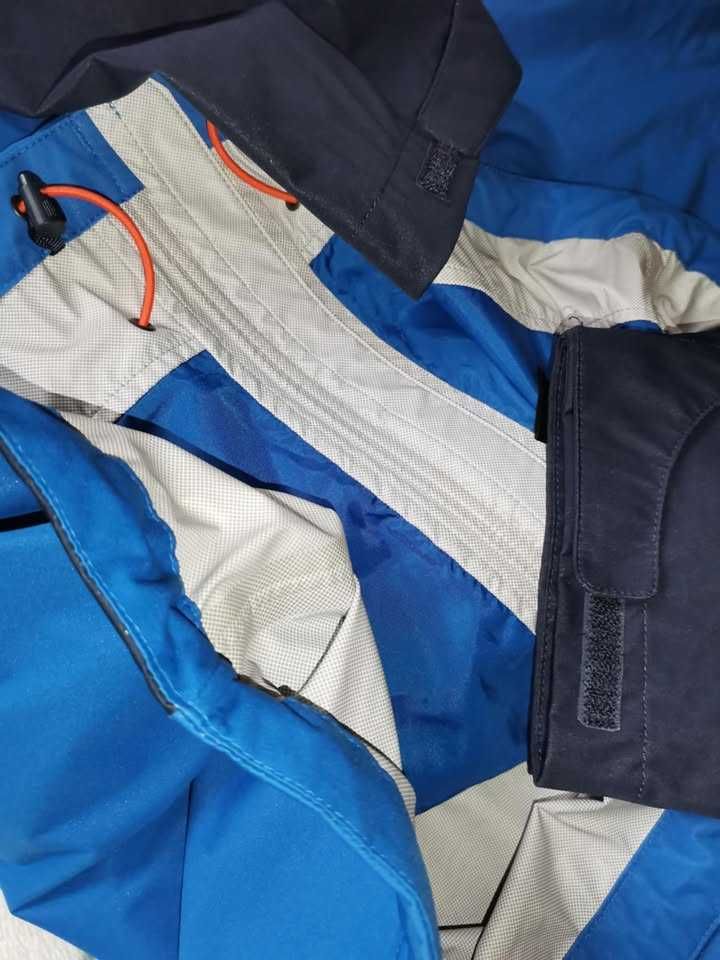THE NORTH FACE DryVent
Мъжко водоустойчиво яке Перфектно състояние