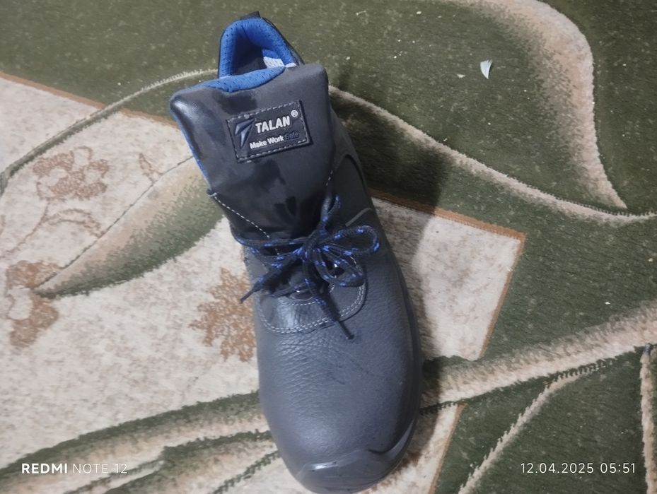 Ботинки весенние.осенние