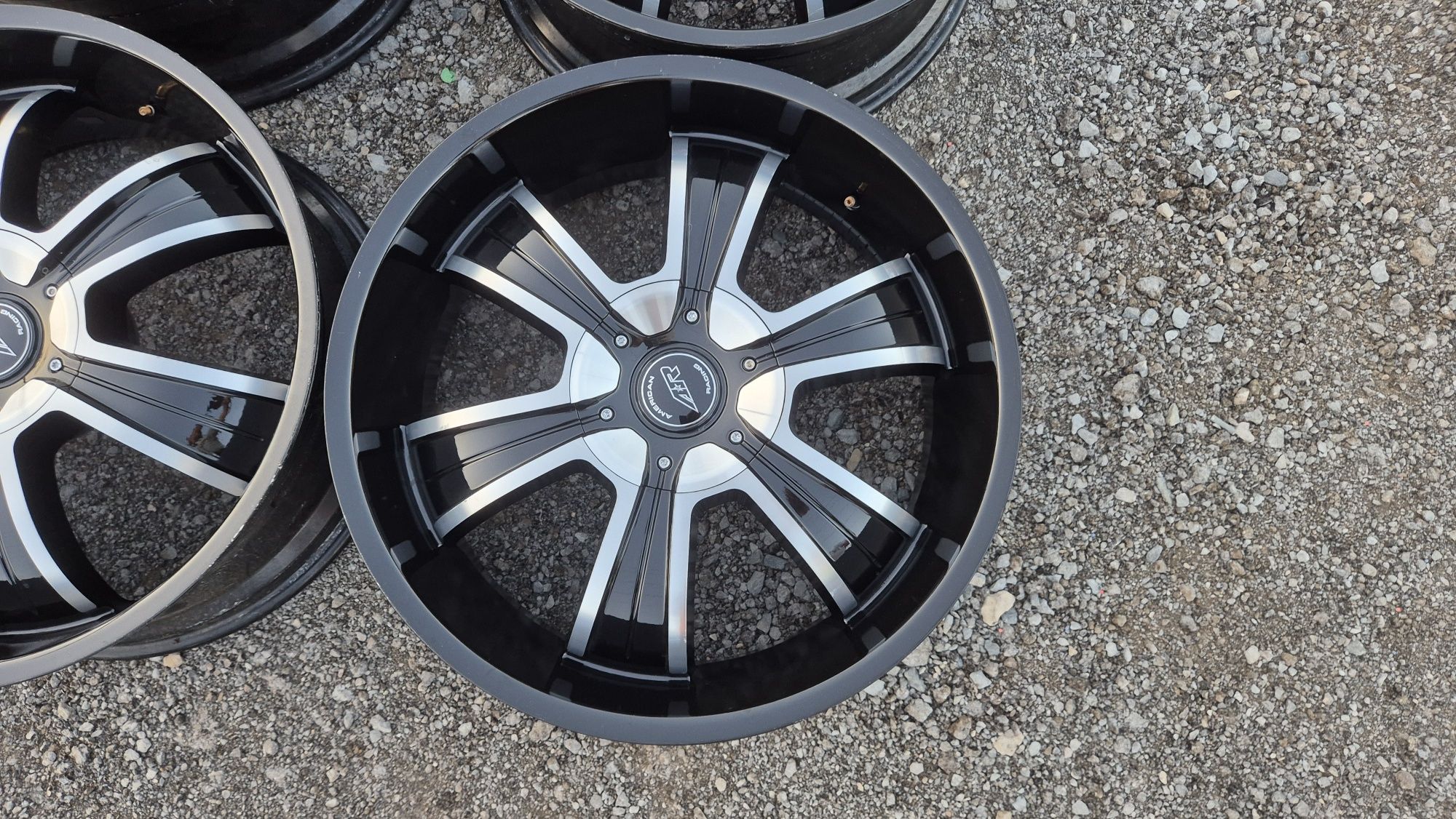 Джанти AR 6/139.7 Toyota,Nissan,Mitsubishi 6x139.7

Употребявани, Шуме
