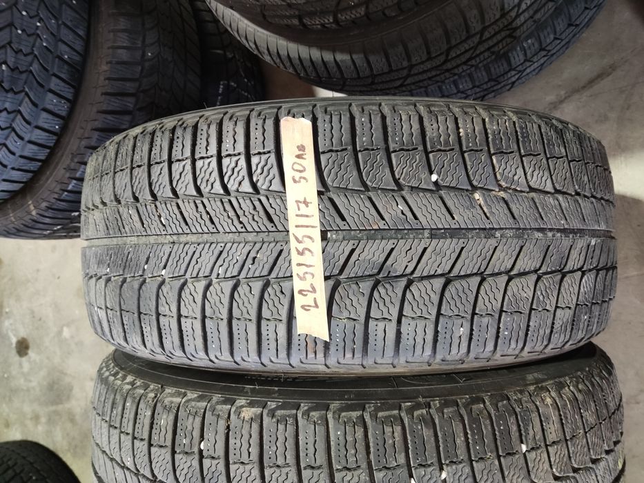 225/55/17 Michelin X-ice