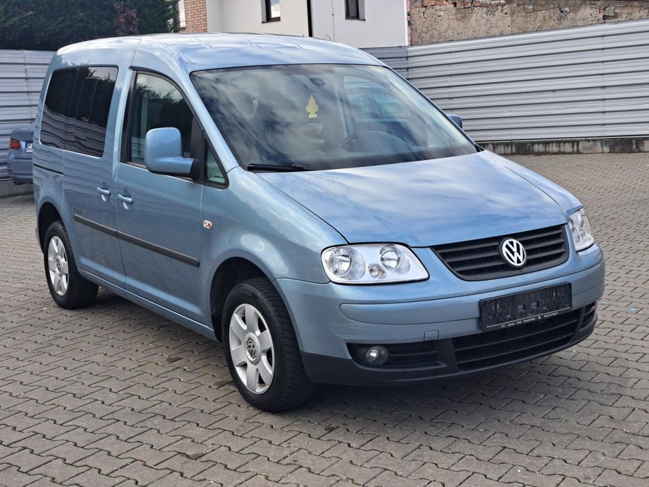Vând VW Caddy 1.9 tdi