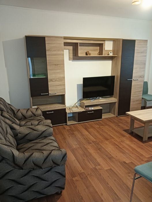 Apartament de inchiriat