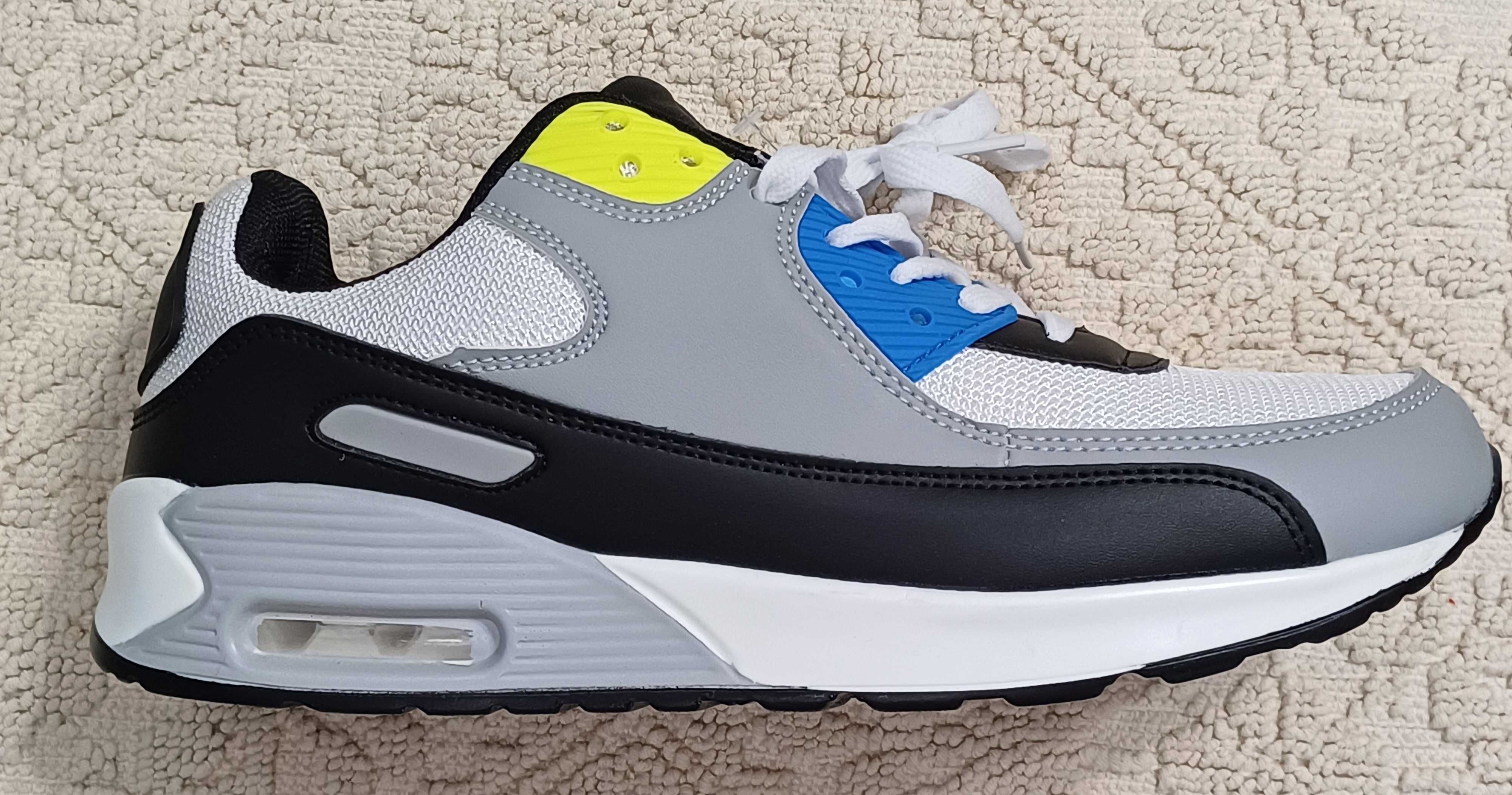 Pantofi sport marimea 43