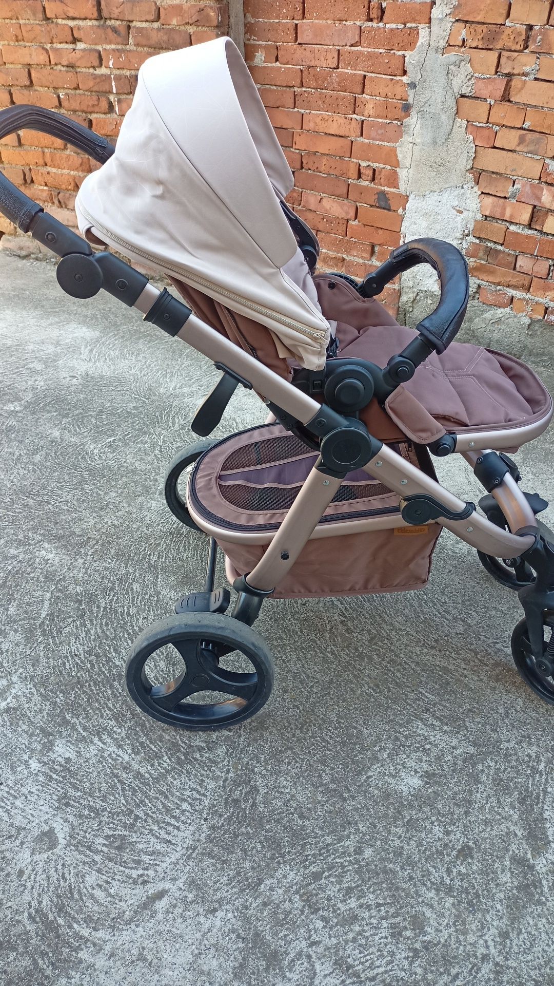 Бебешка количка Chipolino nina 3 in 1