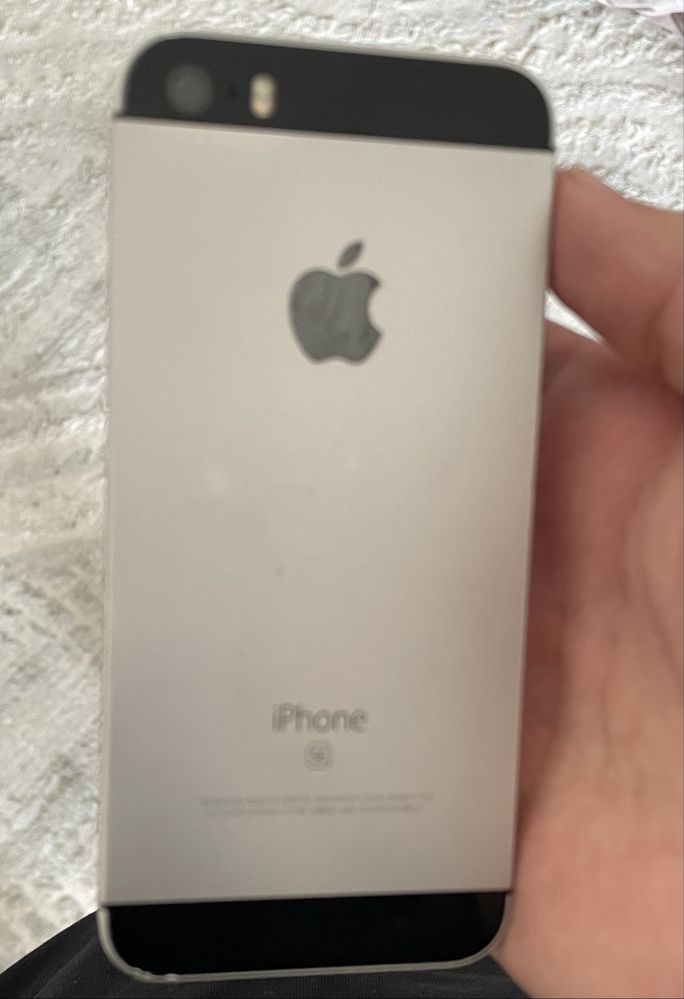 Iphone 12 va 5 se