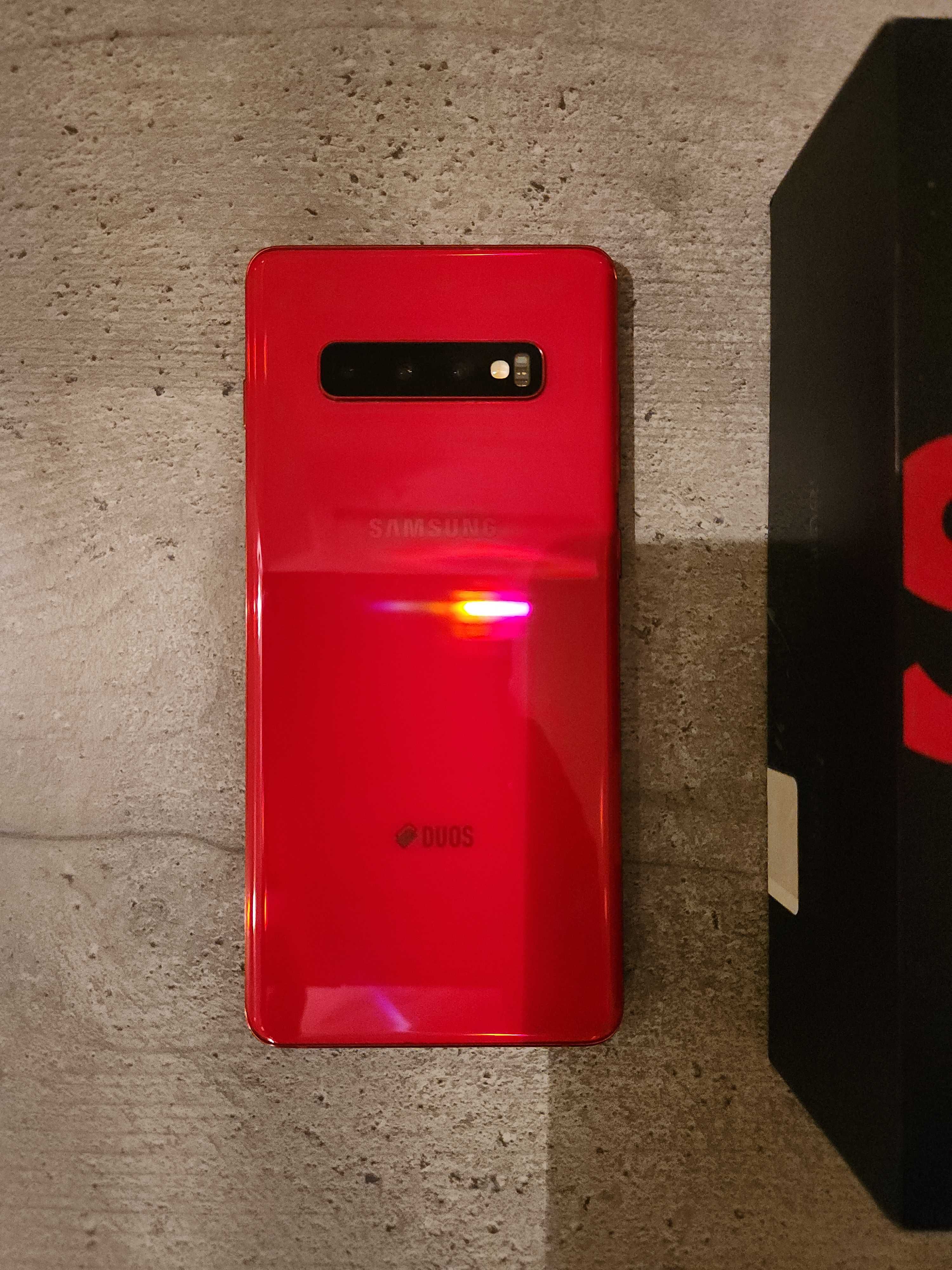 Samsung Galaxy S10+ Cardinal Red, 128GB, 8GB RAM, sticla sparta