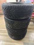 Зимни гуми 215/45/17-91V DOT 4224