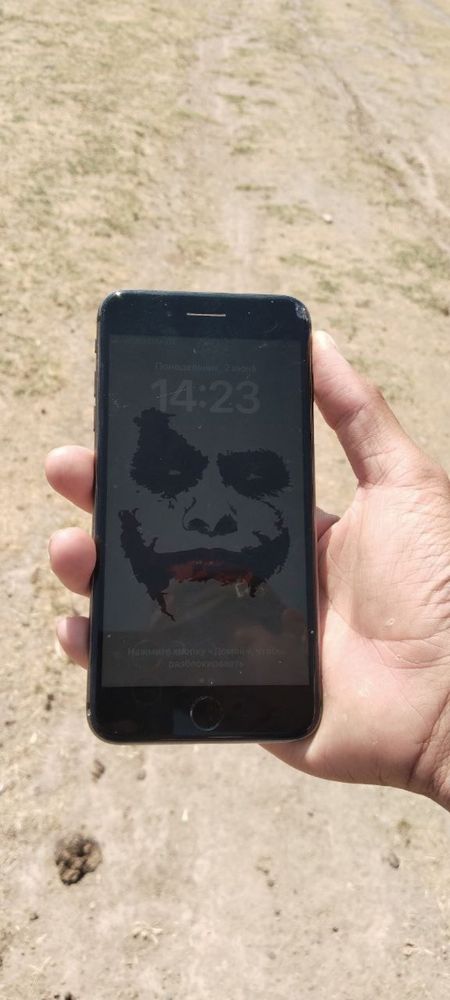 iphone 8 pulus ideal narx  yumkst 76%