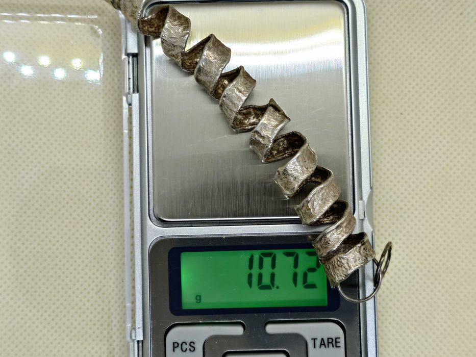 Pandantiv din argint „Iluminada Mendes” – spirală modernistă