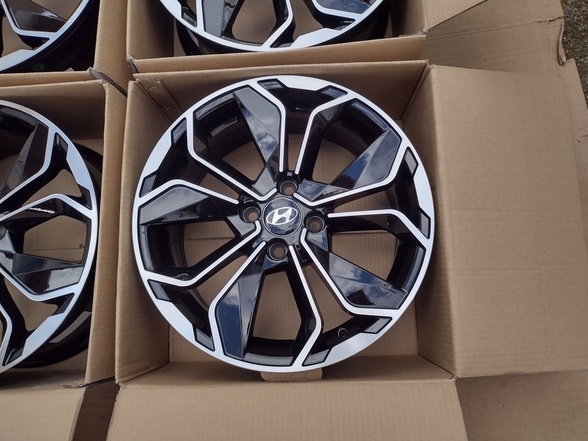 Jante Hyundai Noi 4 x 100 R15