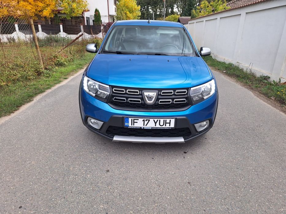 Vând Dacia Logan STEPWAY