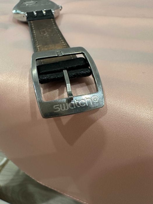SWATCH Swiss Vintage часовник