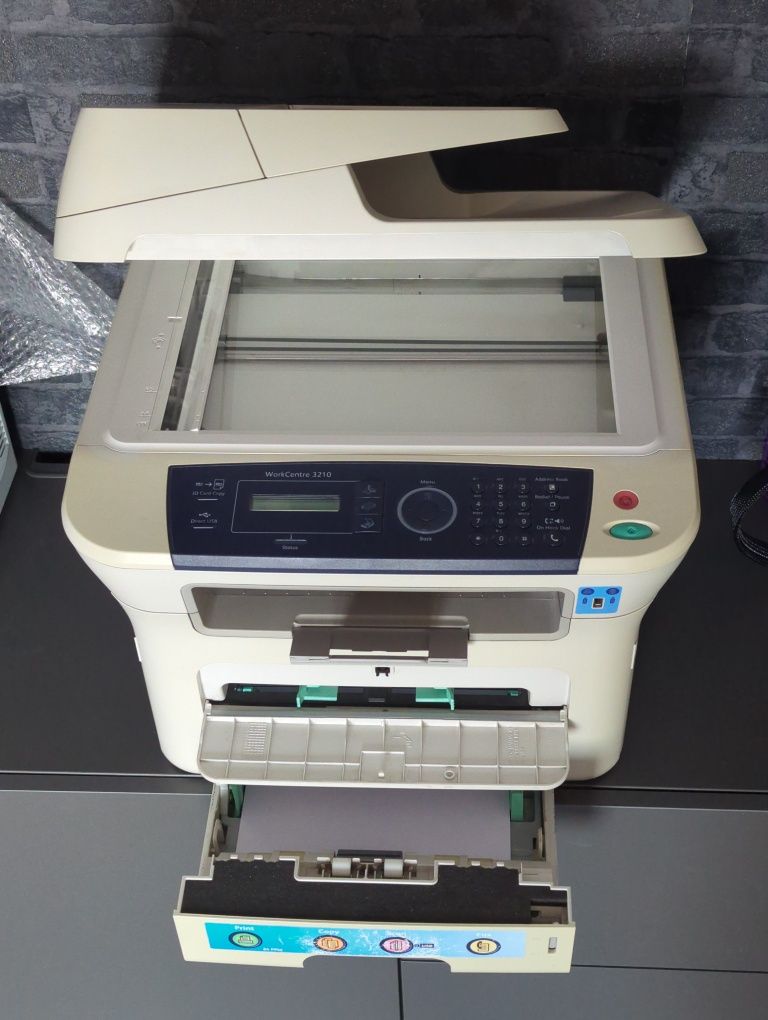 Copiator imprimanta scanner fax multifuncțional laser Xerox 3210