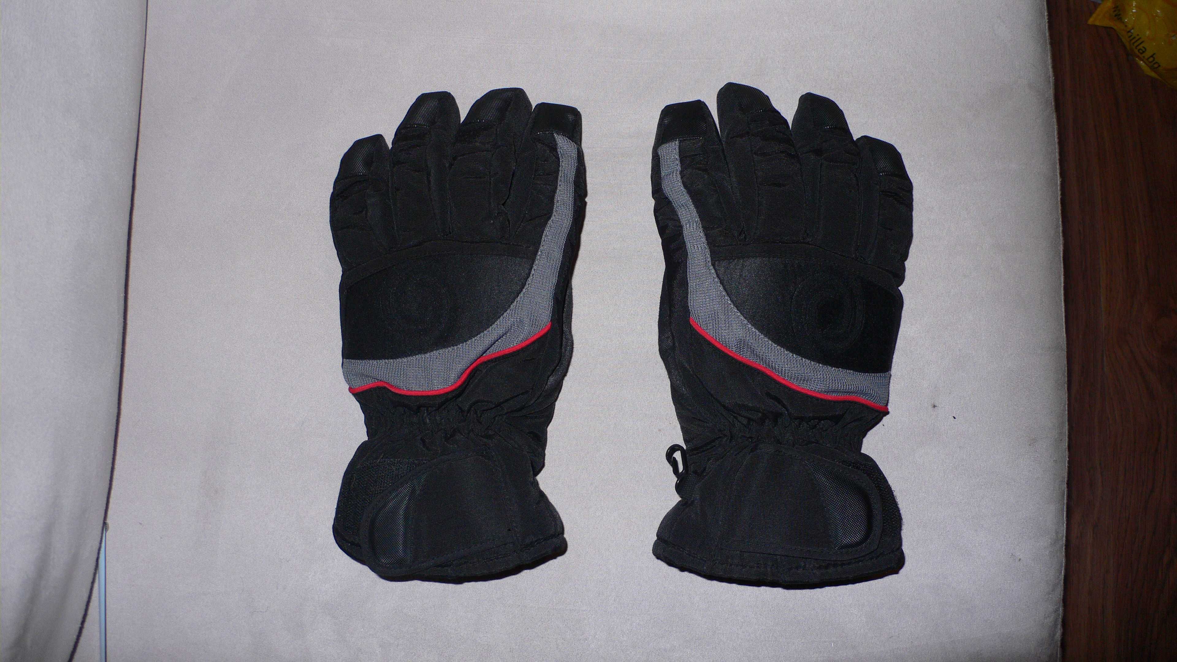 Ски/Сноуборд ръкавици-малки+големи:ESKA,Head:6,5-XL.Очила CEBE,Carrera