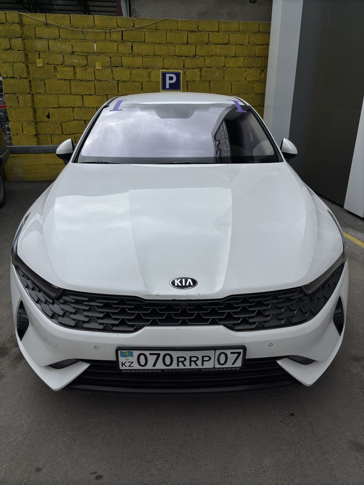 Автостекла лобовые