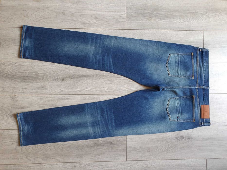 Blugi Tommy Hilfiger "Hudson" - Marime W36 L34 (Talie 96 cm)