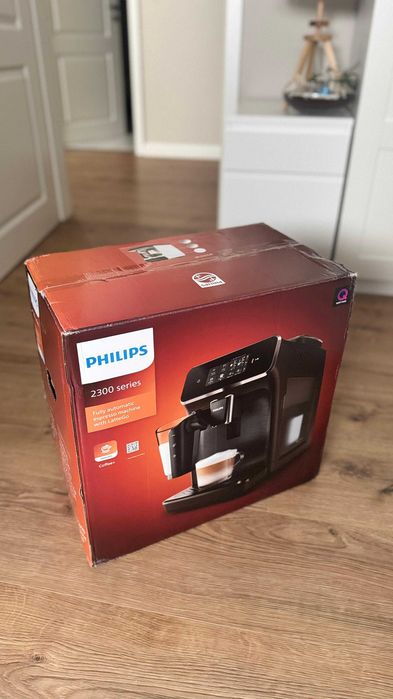 Espressor automat Philips EP2333/40 seria 2300, LatteGO, sigilat