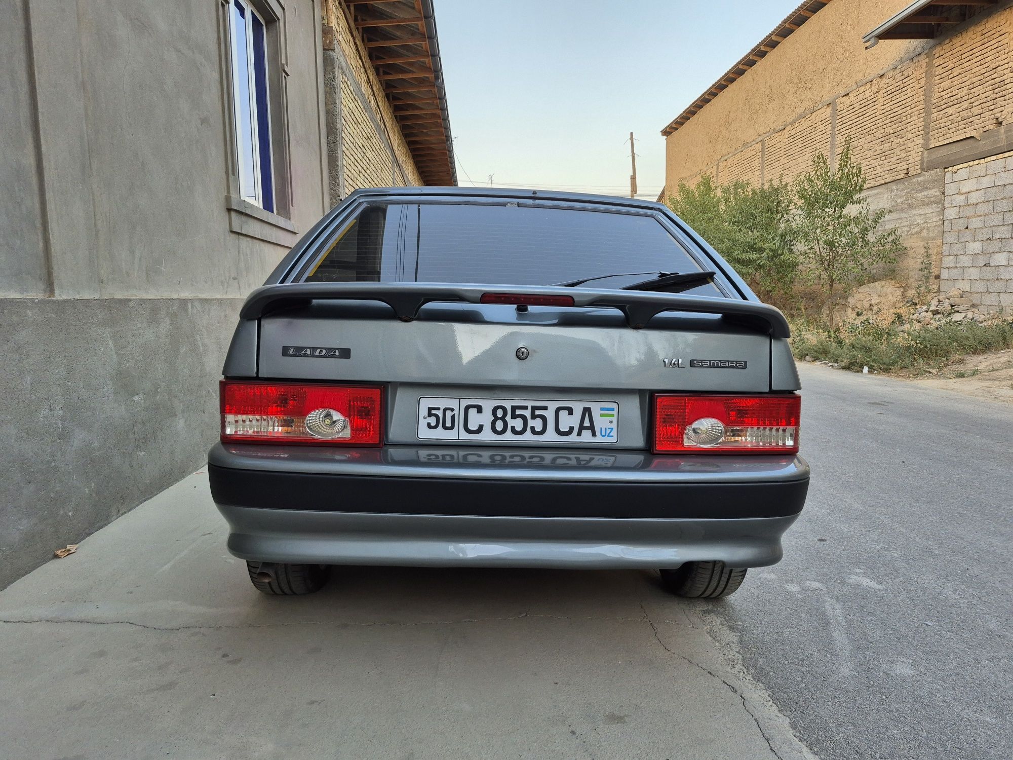 LADA ваз 2114 хэчбек 1,6 двигатель в хорошем состоянии ухоженная
