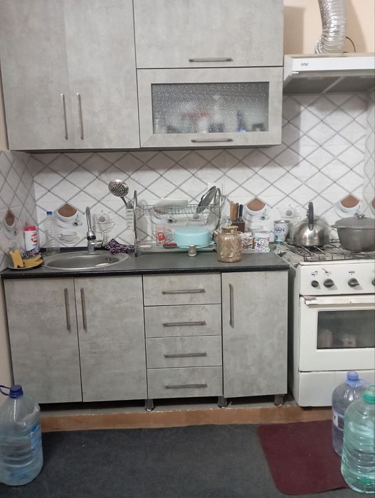 1 хоналик 2 каватда жойлашган дом сотилади