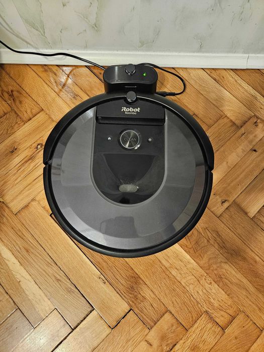 Прахосмукачка робот  Irobot Roomba I7 С ПОДАРЪК КОНСУМАТИВИ