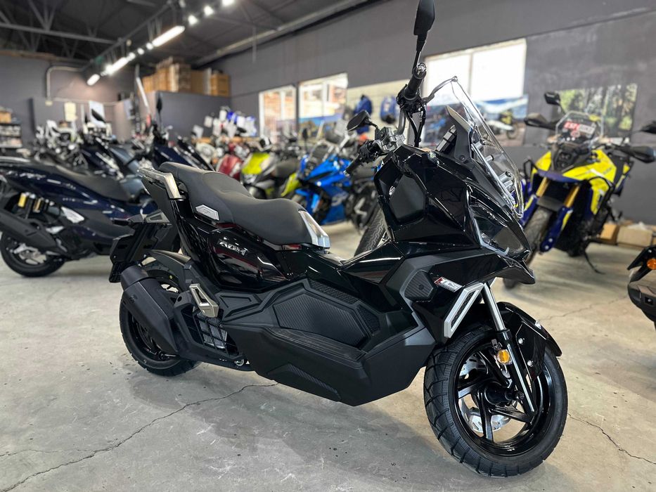 Scuter SYM ADX 125 ABS-se conduce cu B125- livrare stoc EST BIKE