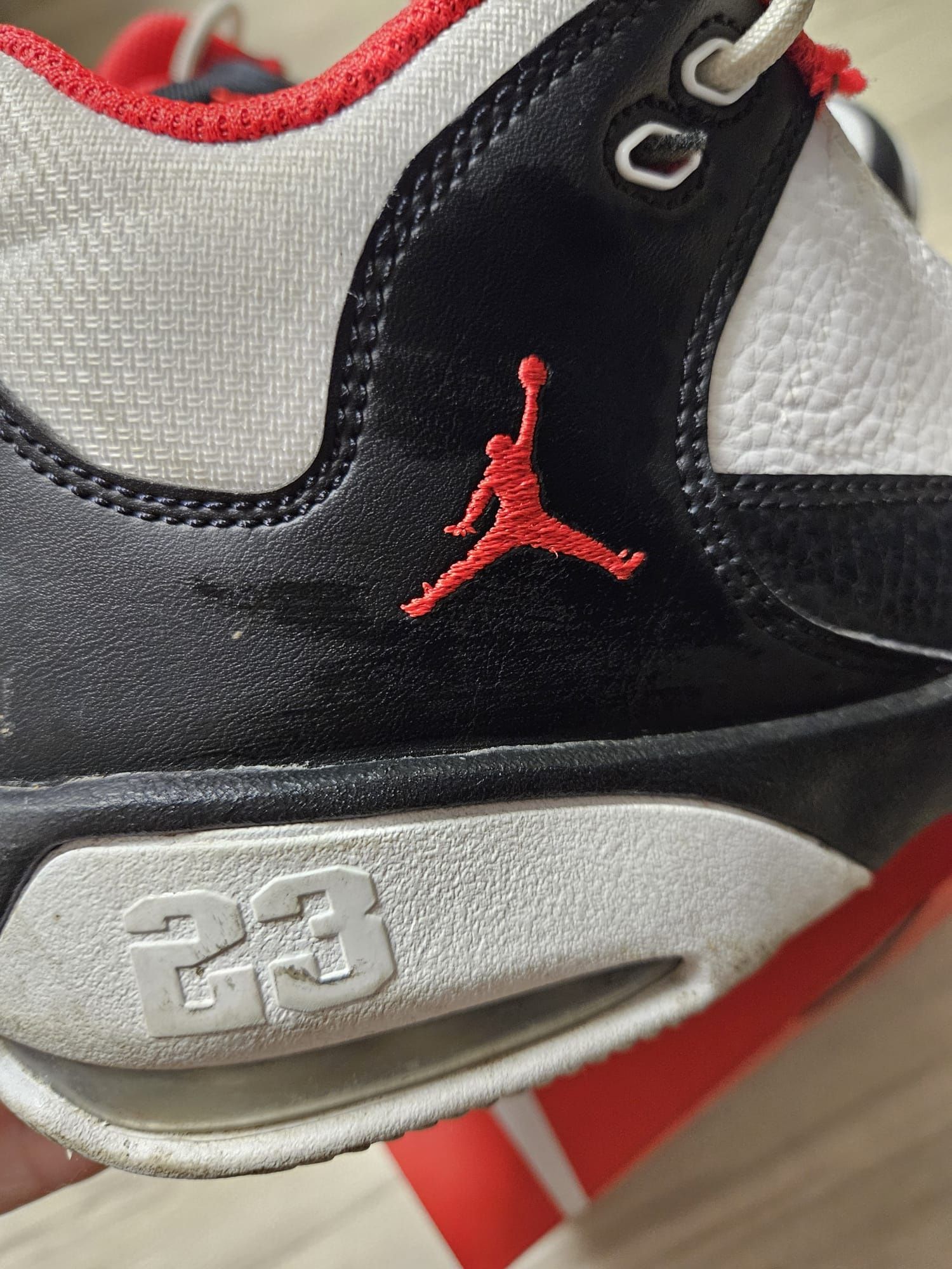 Adidasi Nike Jordan 23 pt copii măsura 37.5