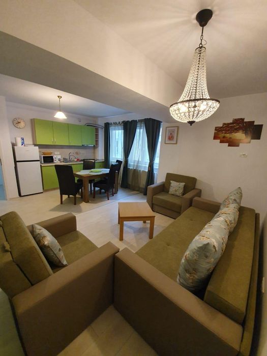 Închiriez  studio  Coresi