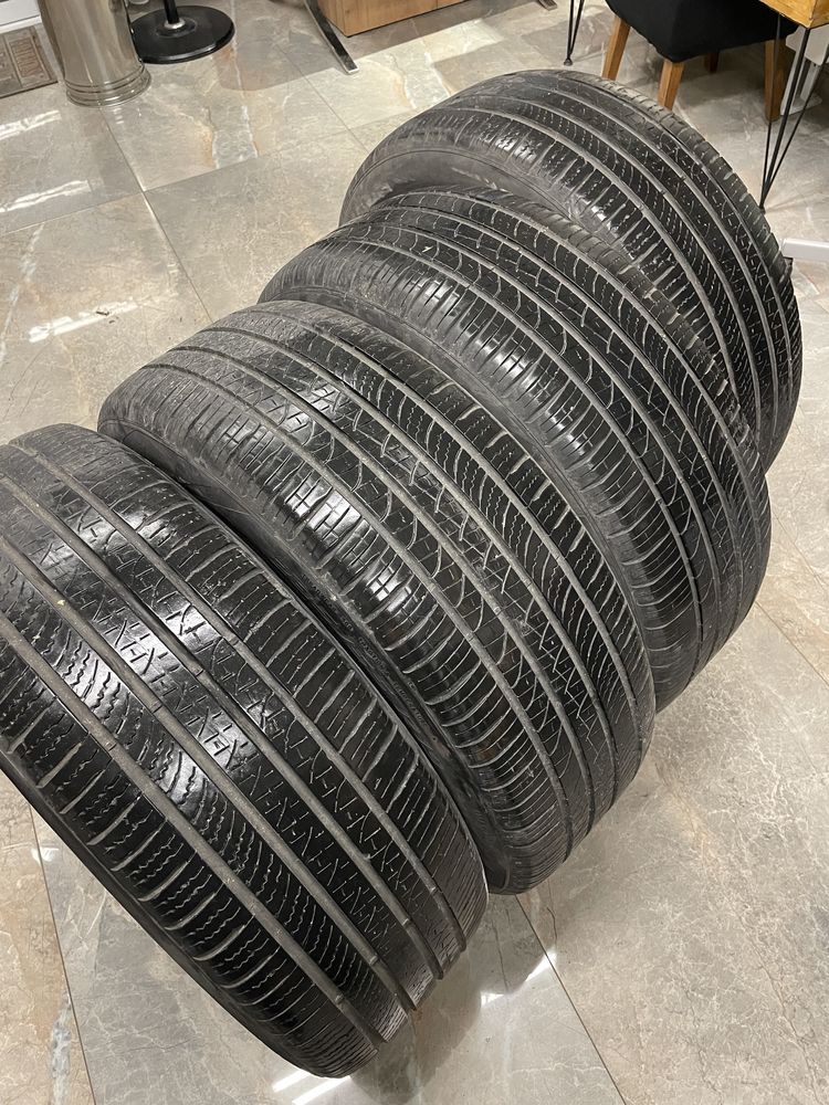 235/55/19 PiRELLi scorpion zero 4бр.