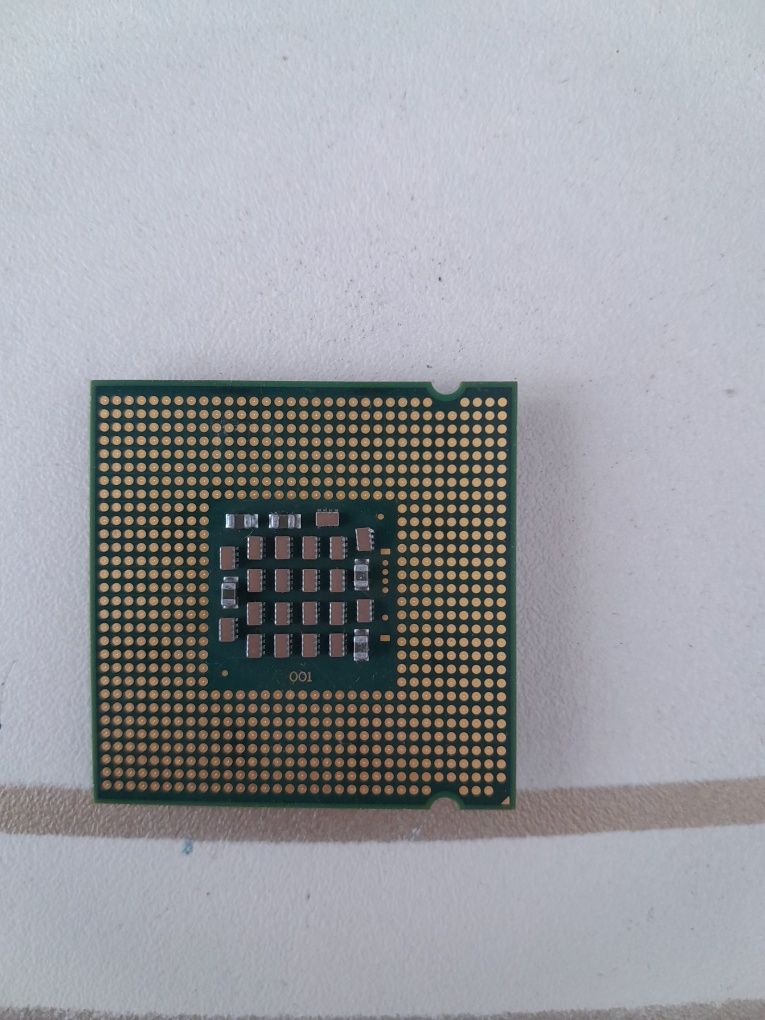 Процессоры Pentium и Celeron 775 сокет