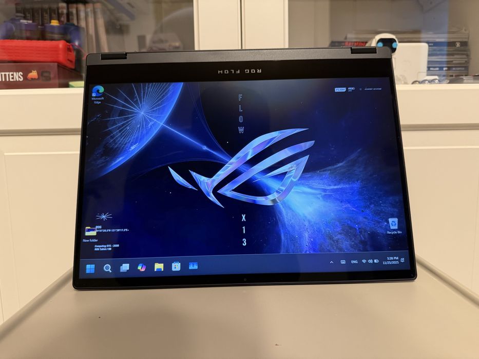 Laptop Asus Flow X13 , Ryzen 7 , 16 GB Ram , RTX 3050