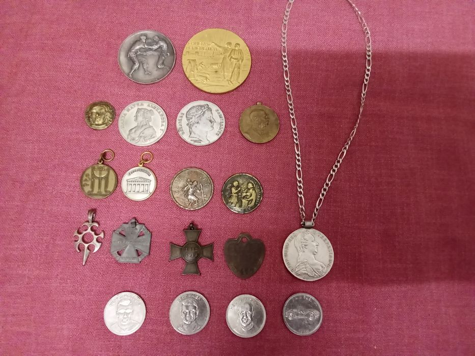 Colectie de medalii.