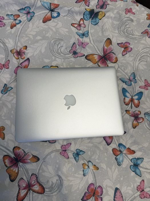 MacBook Air 2011