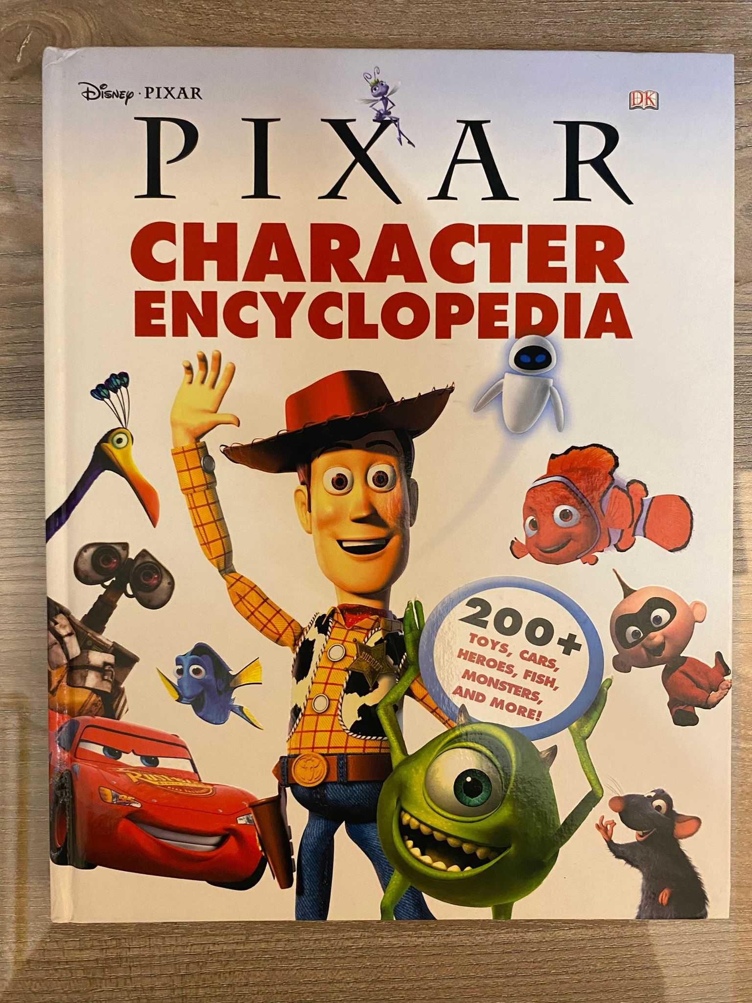 Enciclopedia PIXAR: Toy Story, Cars, Incredibles etc. (engleza, 200pg)