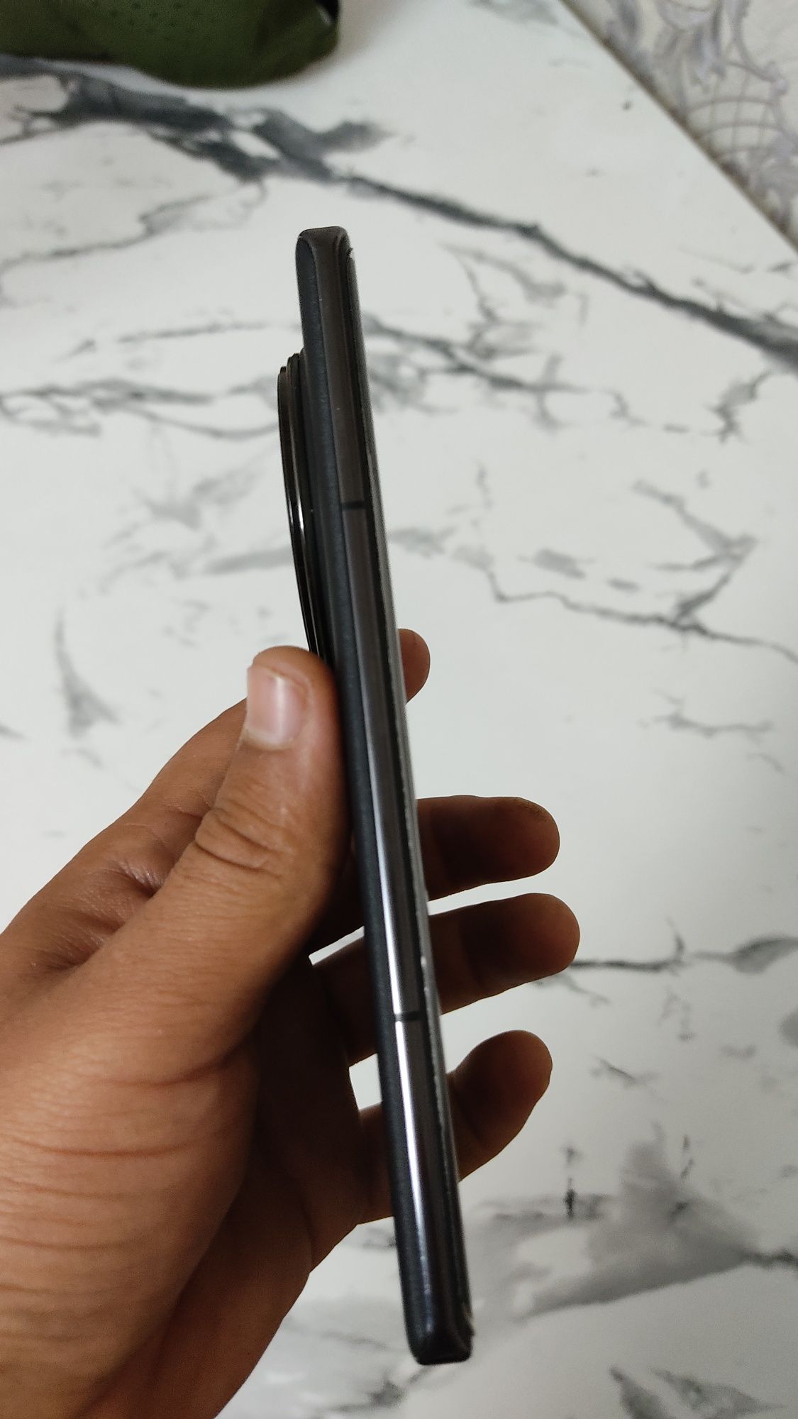 Vivo x100 pro  kelishtirib beraman holati ideal 10/10