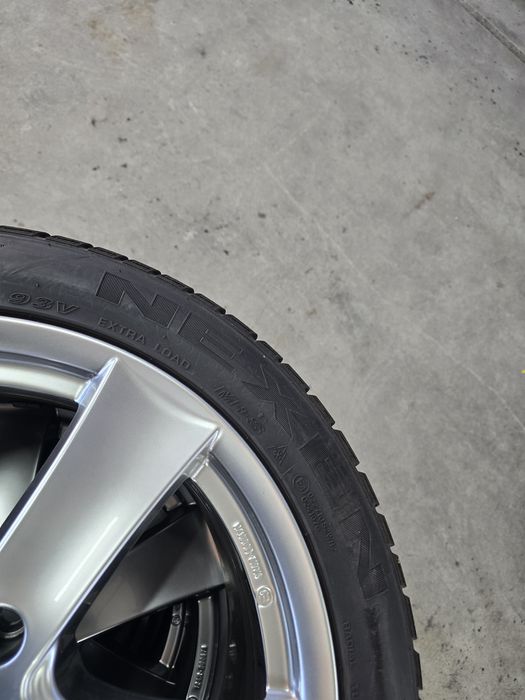 4 Броя 205/50/17 Nexen 2x8,6mm 2x8mm