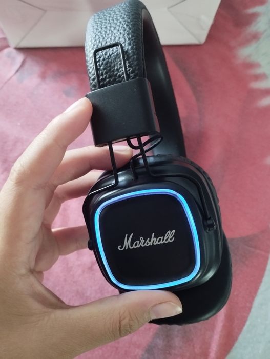 Marshall quloqchini vashe zoʻr narsa