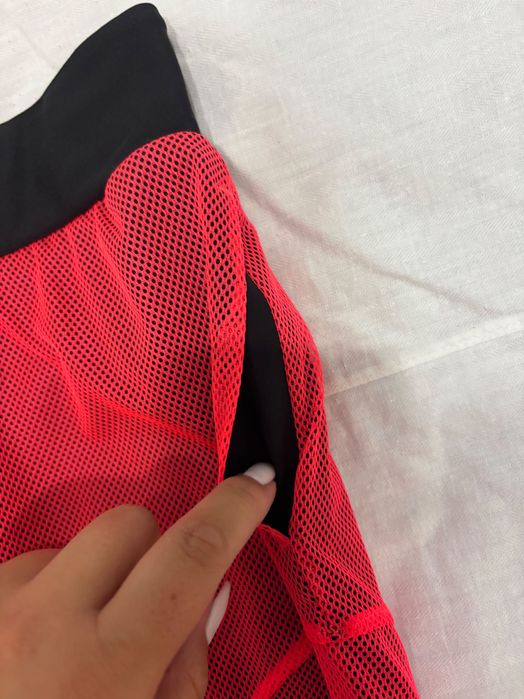 Дамски спортни пантялонки - Under Armour XL