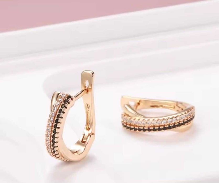 GP20, cercei placati aur 14k,incuietoare sigura,zirconiu alb/negru