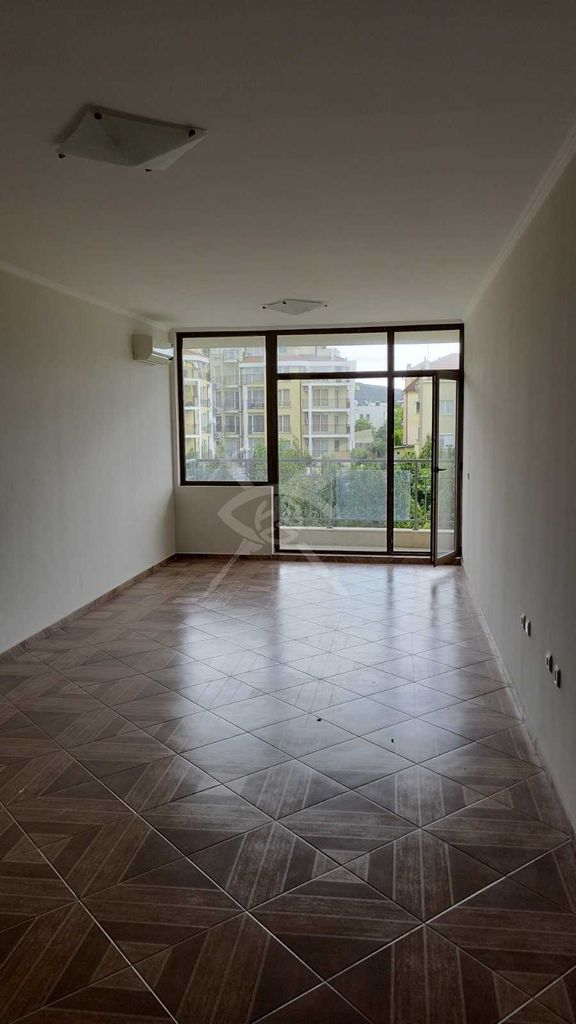 Продава се Двустаен апартамент в Свети Влас - 97 кв.м за 1135 €/кв.м - Снимка #4