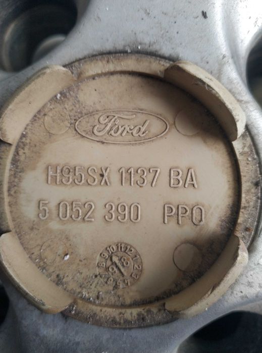 Оригинални алуминиеви джанти за Ford със зимни гуми 205/55R16