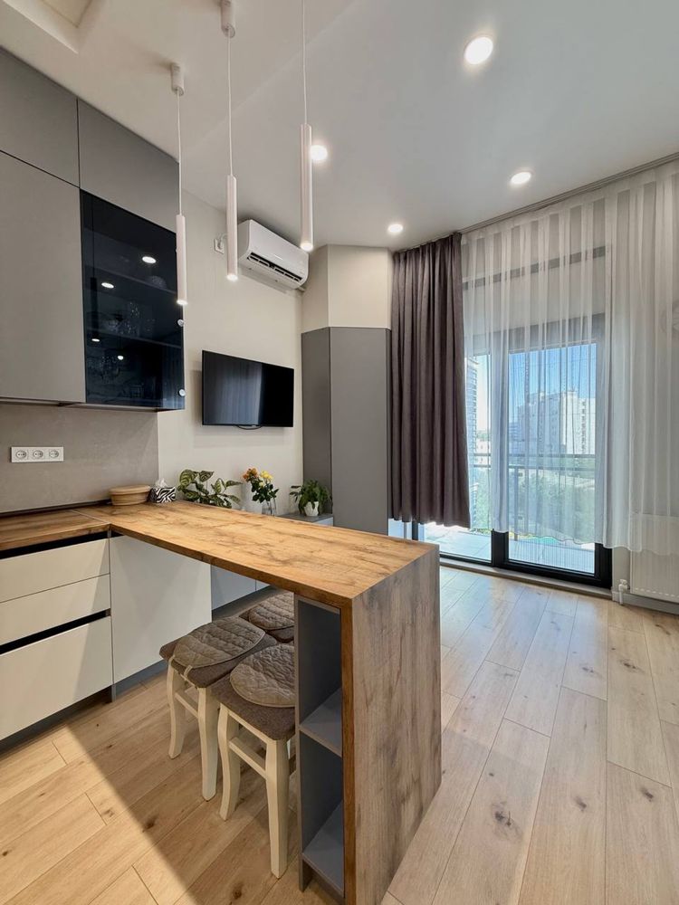 СРОЧНО ПРОДАЕТСЯ своя квартира в  Tiara Residense