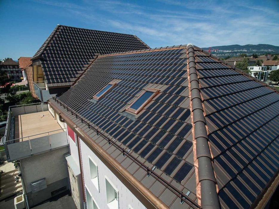 Reparatii Acoperisuri - Descoperă Perfect Acoperișul cu Noi!