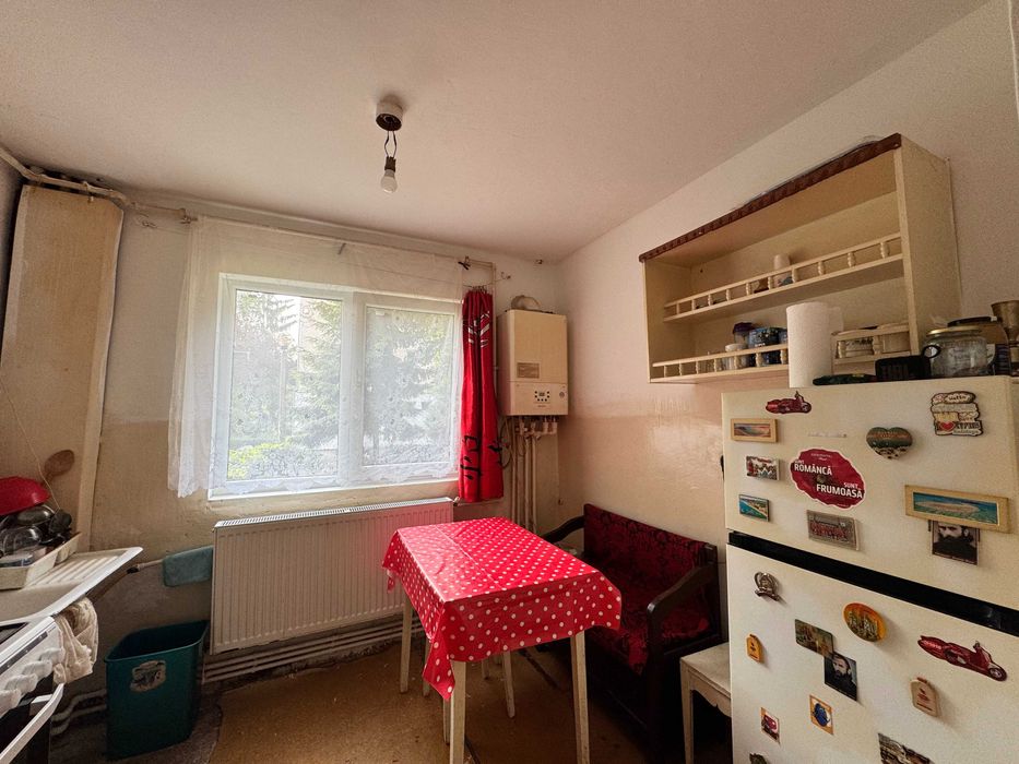 Apartament cu 2 camere ultra central, 49 mp, locație excelentă