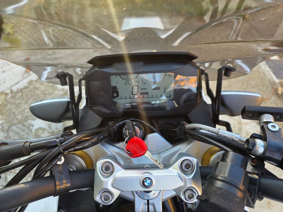 Motocicleta  BMW 310 R