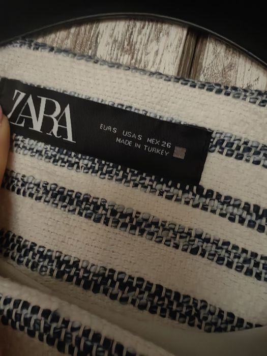 Късо сако, Zara, S р-р