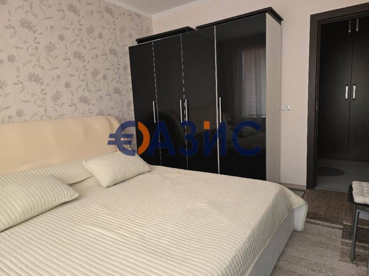 Продава се Тристаен апартамент в Несебър - 87 кв.м за 2012 €/кв.м - Снимка #13